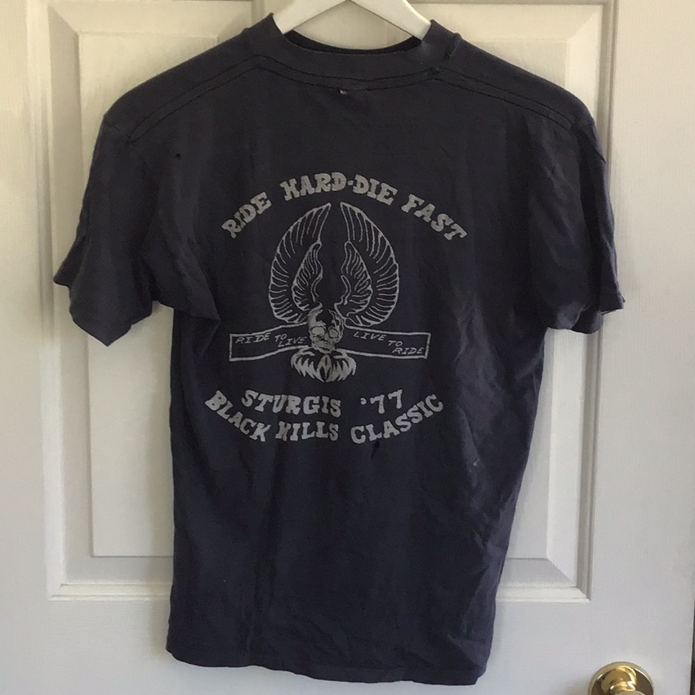 Vintage S/S Sturgis Motorcycle Rally tee!